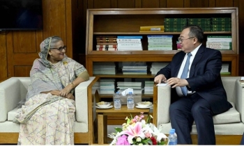 PM seeks Chinese support to resolve Rohingya crisis