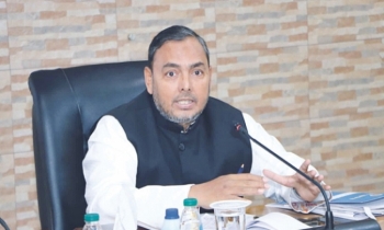 Govt working to ensure supply of essential commodities at affordable price: Titu