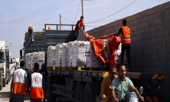 UN confirms more aid entering Gaza as humanitarian pause holds for 2nd day