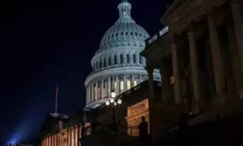 US Senate set to pass government funding, averting shutdown