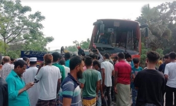 14 killed in Faridpur road accident