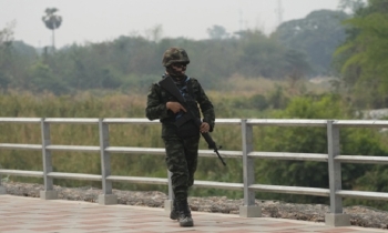 Clashes resume near Thai-Myanmar border town: Thai army