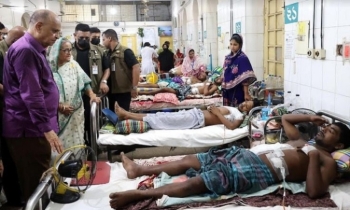 PM assures of providing treatment to injured people
