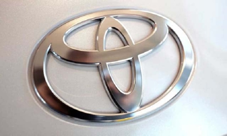 Weak yen helps Toyota overcome Japan problems Weak yen helps Toyota overcome Japan problems