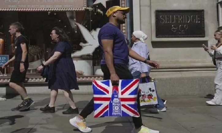 UK economy grows in May, boosting new government UK economy grows in May, boosting new government