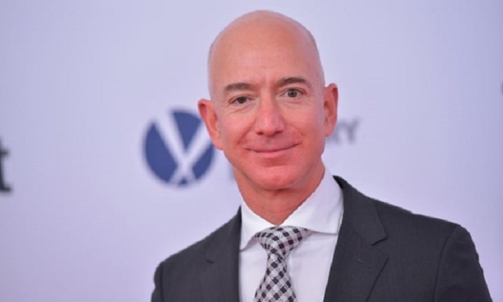 Jeff Bezos sells off $2bn in Amazon shares