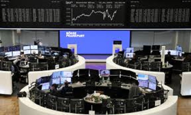European stocks open lower on disappointing earnings European stocks open lower on disappointing earnings