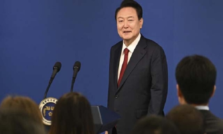 S. Korea president announces record $19bn plan to boost chip industry S. Korea president announces record $19bn plan to boost chip industry