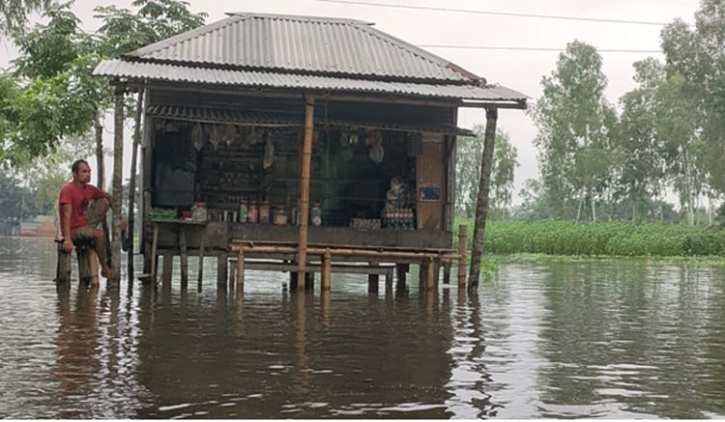 তিস্তা ব্যারাজে পানি বৃদ্ধি : লালমনিরহাটের নিম্মাঞ্চলে বন্যার আশঙ্কা তিস্তা ব্যারাজে পানি বৃদ্ধি : লালমনিরহাটের নিম্মাঞ্চলে বন্যার আশঙ্কা