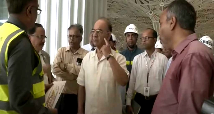 চলতি বছরের শেষে তৃতীয় টার্মিনাল চালু হবে: বিমানমন্ত্রী চলতি বছরের শেষে তৃতীয় টার্মিনাল চালু হবে: বিমানমন্ত্রী