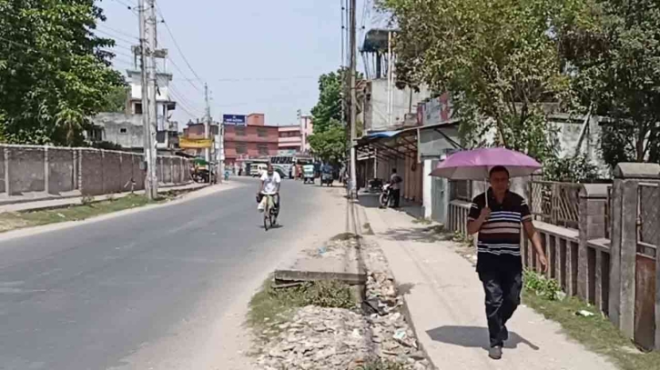 চুয়াডাঙ্গায় তাপমাত্রা ৪১ দশমিক ৩ ডিগ্রি চুয়াডাঙ্গায় তাপমাত্রা ৪১ দশমিক ৩ ডিগ্রি