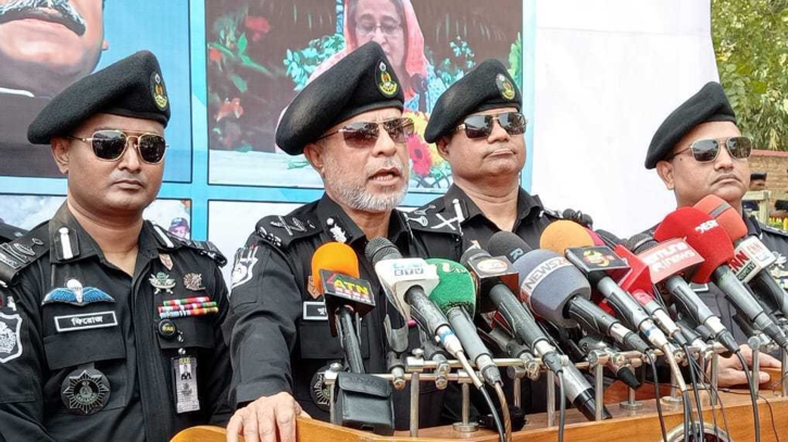 মিয়ানমার উদ্দেশ্যপ্রণোদিতভাবে মাদক পাঠাচ্ছে: র্যাব মহাপরিচালক মিয়ানমার উদ্দেশ্যপ্রণোদিতভাবে মাদক পাঠাচ্ছে: র্যাব মহাপরিচালক
